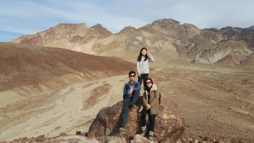 Ryan_and_family_in_Death_valley